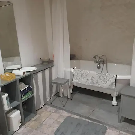 Au Bord Du Doux, Moulin Isole, Rustique Holiday home Arlebosc