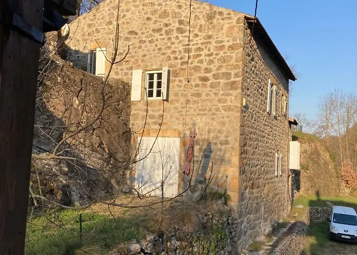 Casa de Férias Au Bord Du Doux, Moulin Isole, Rustique